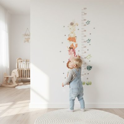 bébé montre le lapin sur la Toise 