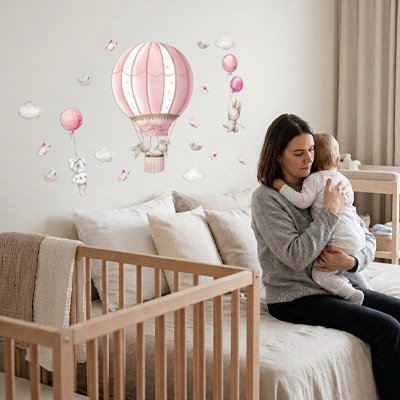Maman câline bébé devant les Stickers muraux chambre 