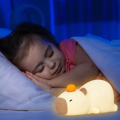 veilleuse-enfant-petite-fille-capybara